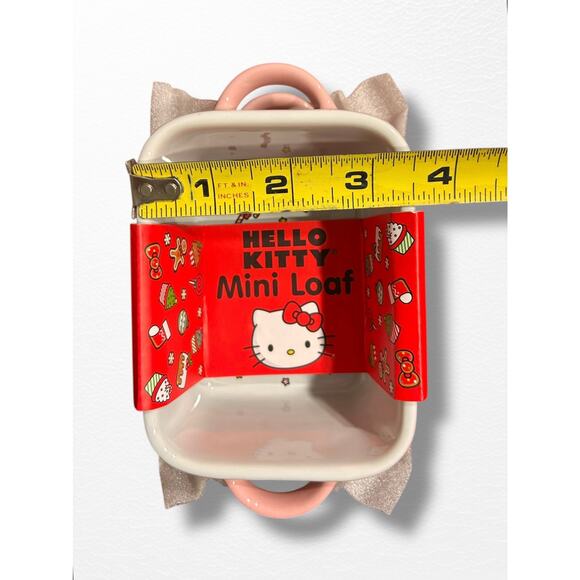 NEW Hello Kitty Ceramic Mini Loaf Pans- 2 Pack - Picture 6 of 6